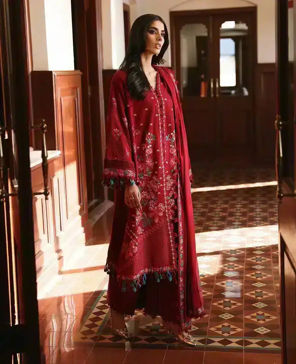 Republic Womenswear | Noemei Luxury Shawl 23 | NWU23-D1-A - Pakistani Designer Dress - by Republic Womenswear | Type: Luxury - 100% Original at Saira Sultan