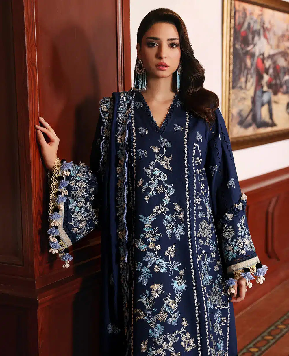Republic Womenswear | Noemei Luxury Shawl 23 | NWU23-D2-A - Pakistani Designer Dress - by Republic Womenswear | Type: Luxury - 100% Original at Saira Sultan