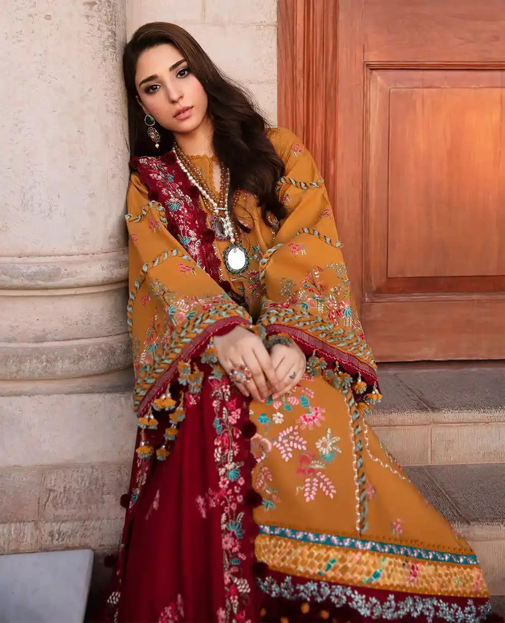 Republic Womenswear | Noemei Luxury Shawl 23 | NWU23-D2-B - Pakistani Designer Dress - by Republic Womenswear | Type: Luxury - 100% Original at Saira Sultan