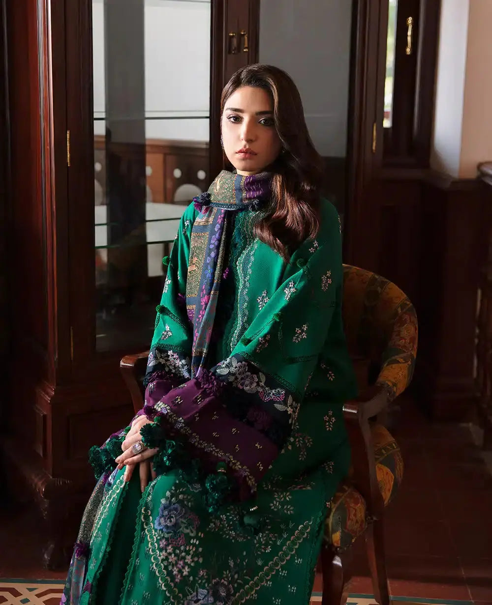 Republic Womenswear | Noemei Luxury Shawl 23 | NWU23-D3-A - Pakistani Designer Dress - by Republic Womenswear | Type: Luxury - 100% Original at Saira Sultan