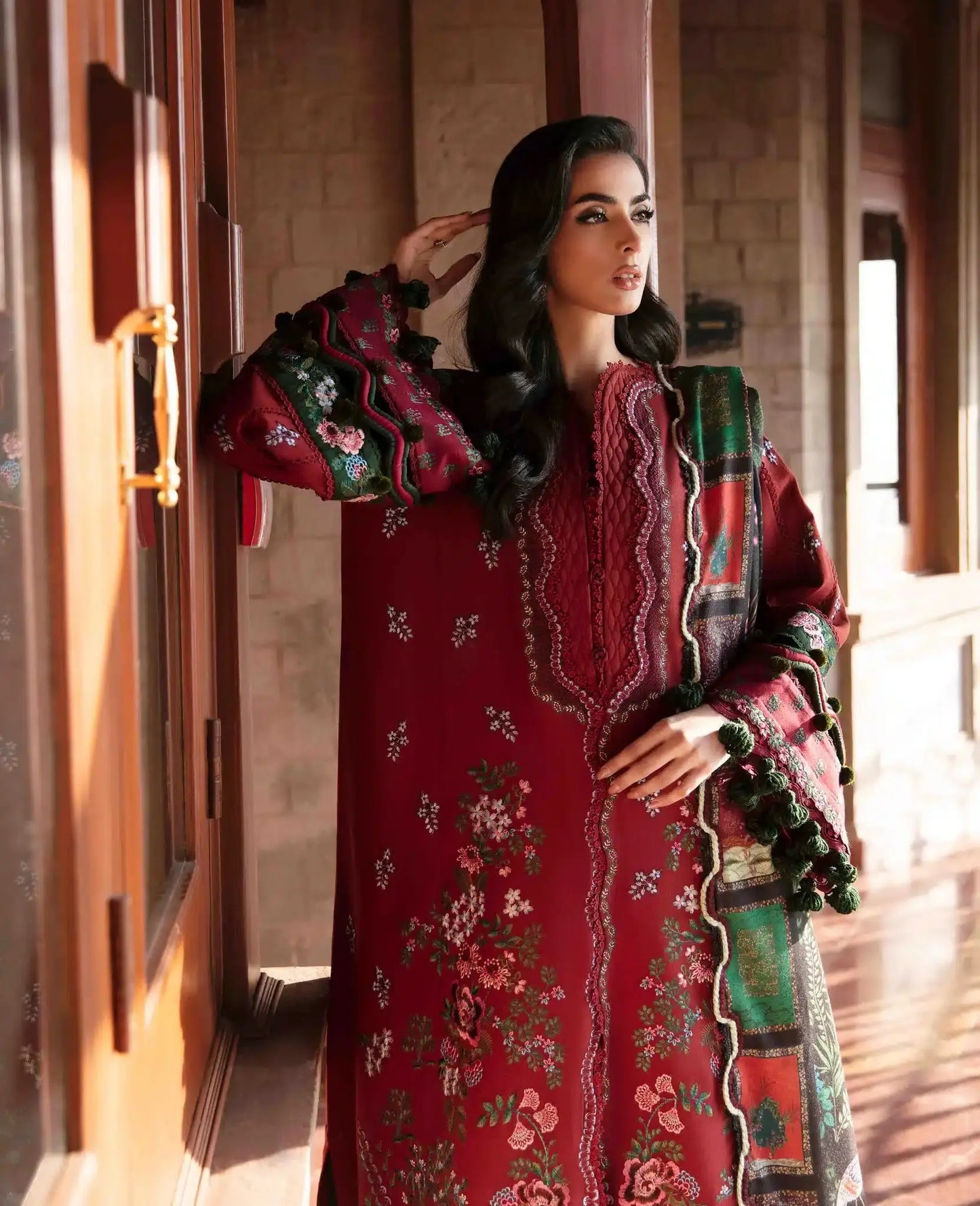 Republic Womenswear | Noemei Luxury Shawl 23 | NWU23-D3-B - Pakistani Designer Dress - by Republic Womenswear | Type: Luxury - 100% Original at Saira Sultan