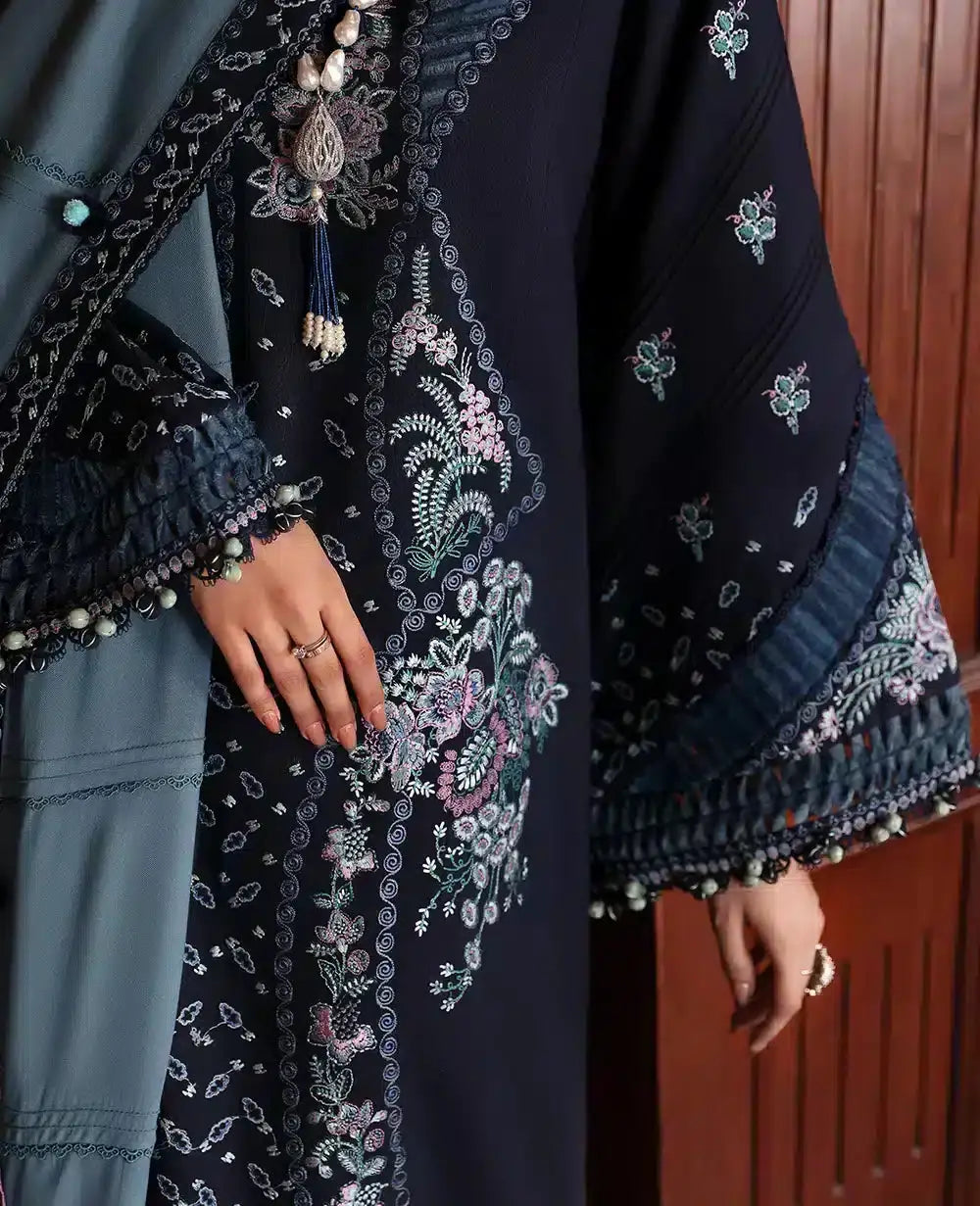 Republic Womenswear | Noemei Luxury Shawl 23 | NWU23-D5-B - Pakistani Designer Dress - by Republic Womenswear | Type: Luxury - 100% Original at Saira Sultan