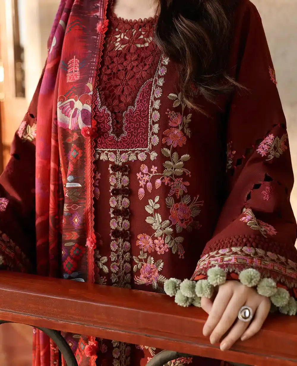 Republic Womenswear | Noemei Luxury Shawl 23 | NWU23-D7-B - Pakistani Designer Dress - by Republic Womenswear | Type: Luxury - 100% Original at Saira Sultan