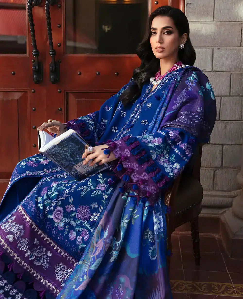 Republic Womenswear | Noemei Luxury Shawl 23 | NWU23-D8-A - Pakistani Designer Dress - by Republic Womenswear | Type: Luxury - 100% Original at Saira Sultan