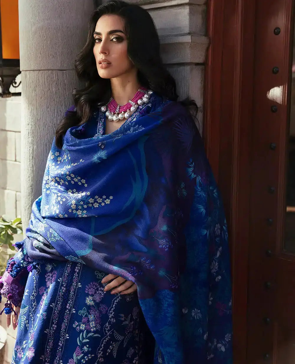 Republic Womenswear | Noemei Luxury Shawl 23 | NWU23-D8-A - Pakistani Designer Dress - by Republic Womenswear | Type: Luxury - 100% Original at Saira Sultan