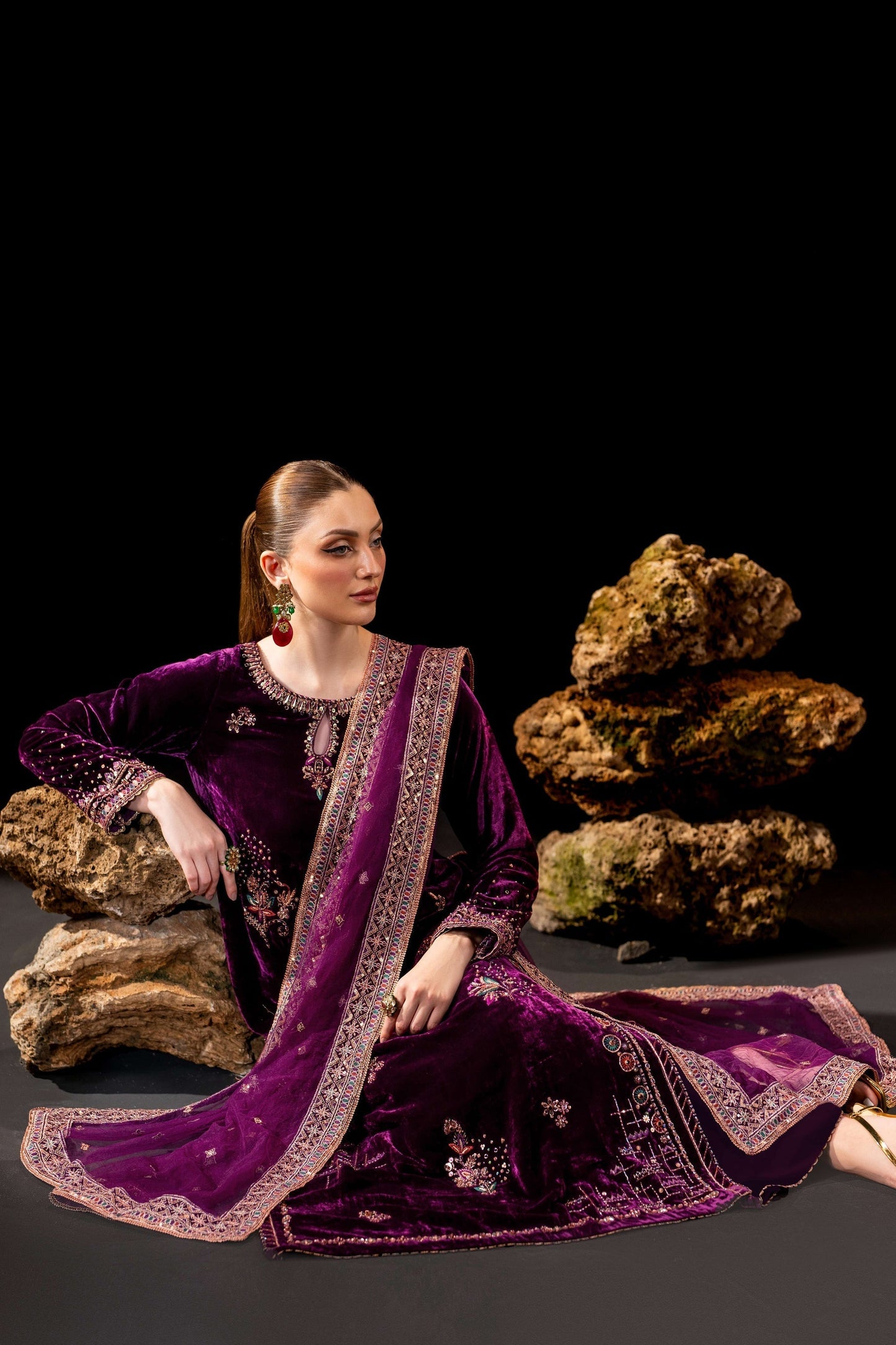 Naqshi | Makhmal 24 | Rubayi - Pakistani Designer Dress - by Naqshi | Type: Ladies Clothes - 100% Original at Saira Sultan