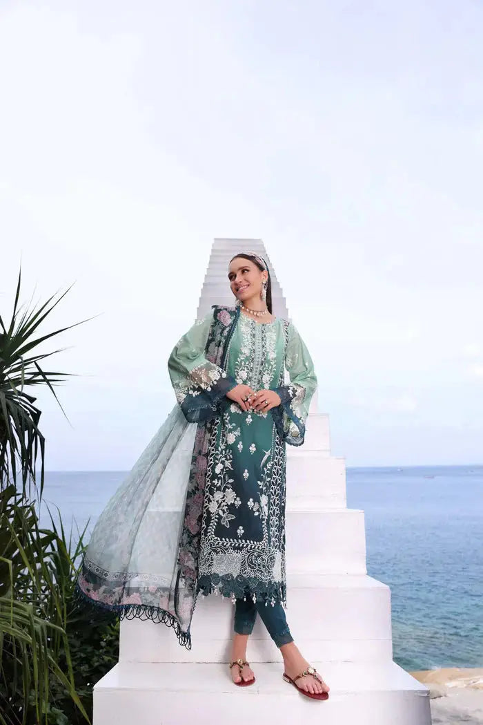Noor by Saadia Asad | Luxe Printkari 24 | D2-A - Pakistani Designer Dress - by Noor by Saadia Asad | Type: Luxury - 100% Original at Saira Sultan