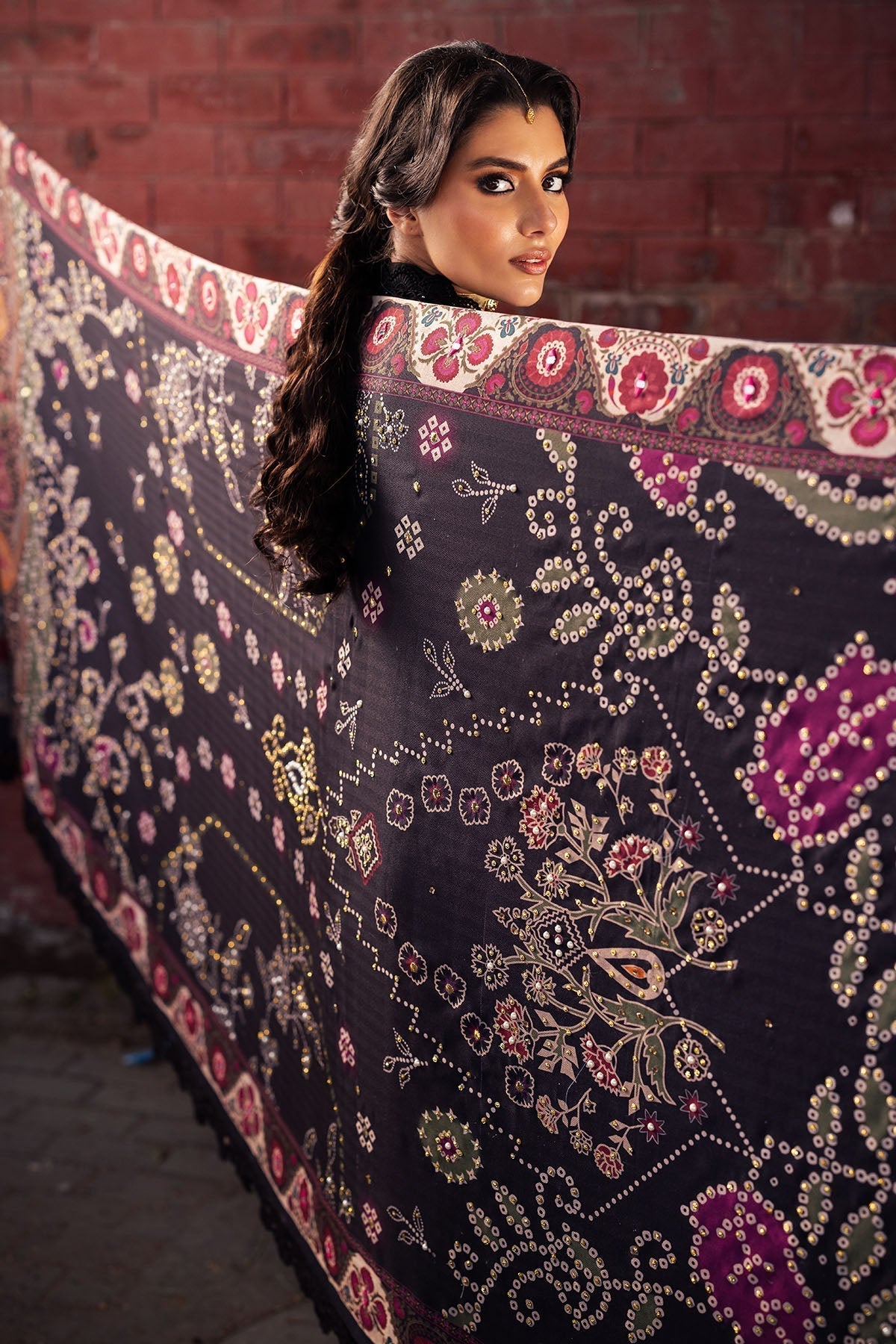 Nureh | Bazaar Winter 24 | NE-115 - Pakistani Designer Dress - by Nureh | Type: Ladies Clothes - 100% Original at Saira Sultan