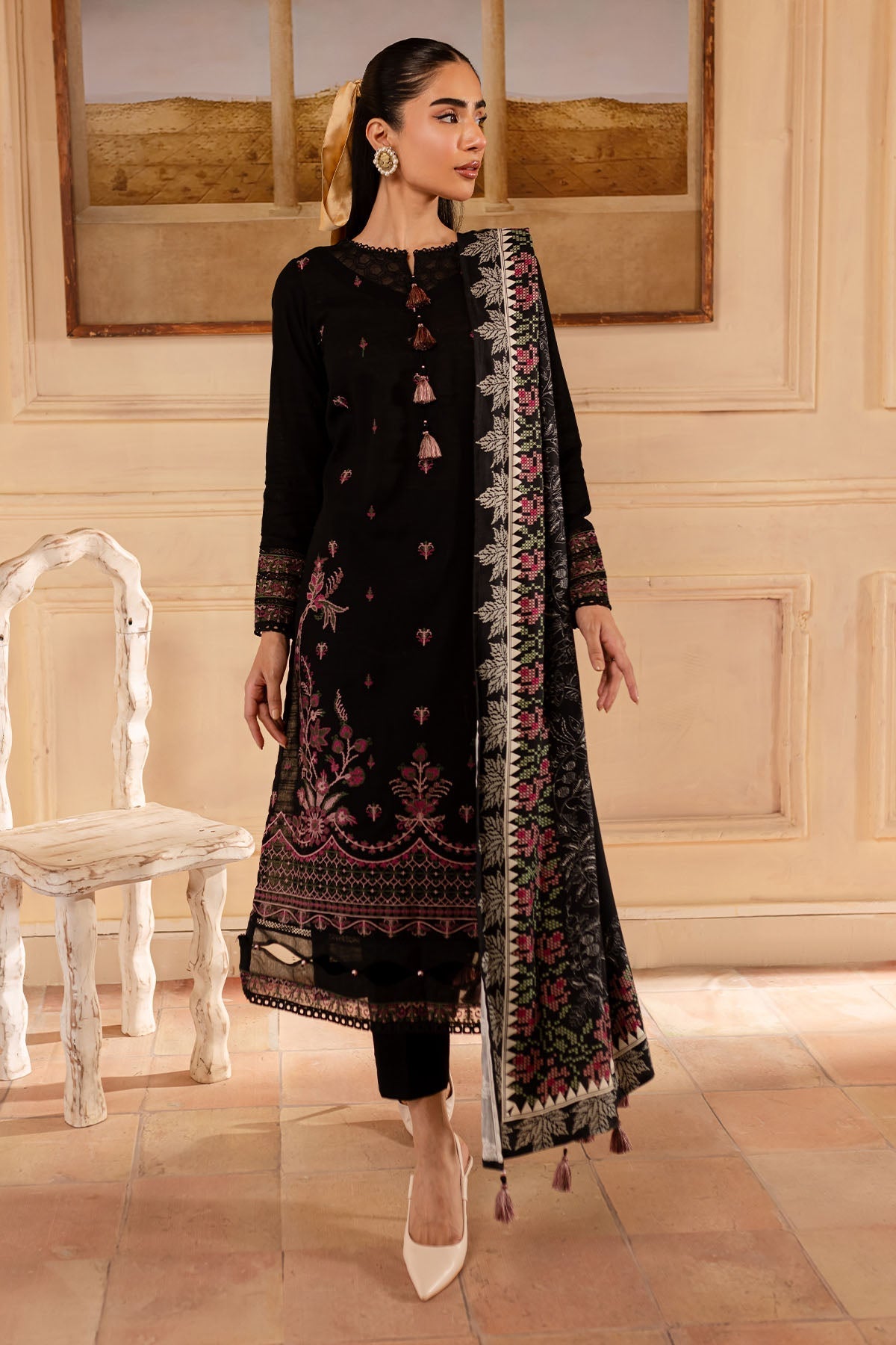 Nureh | Shades of Winter | NP-585 XS Black Khaddar
