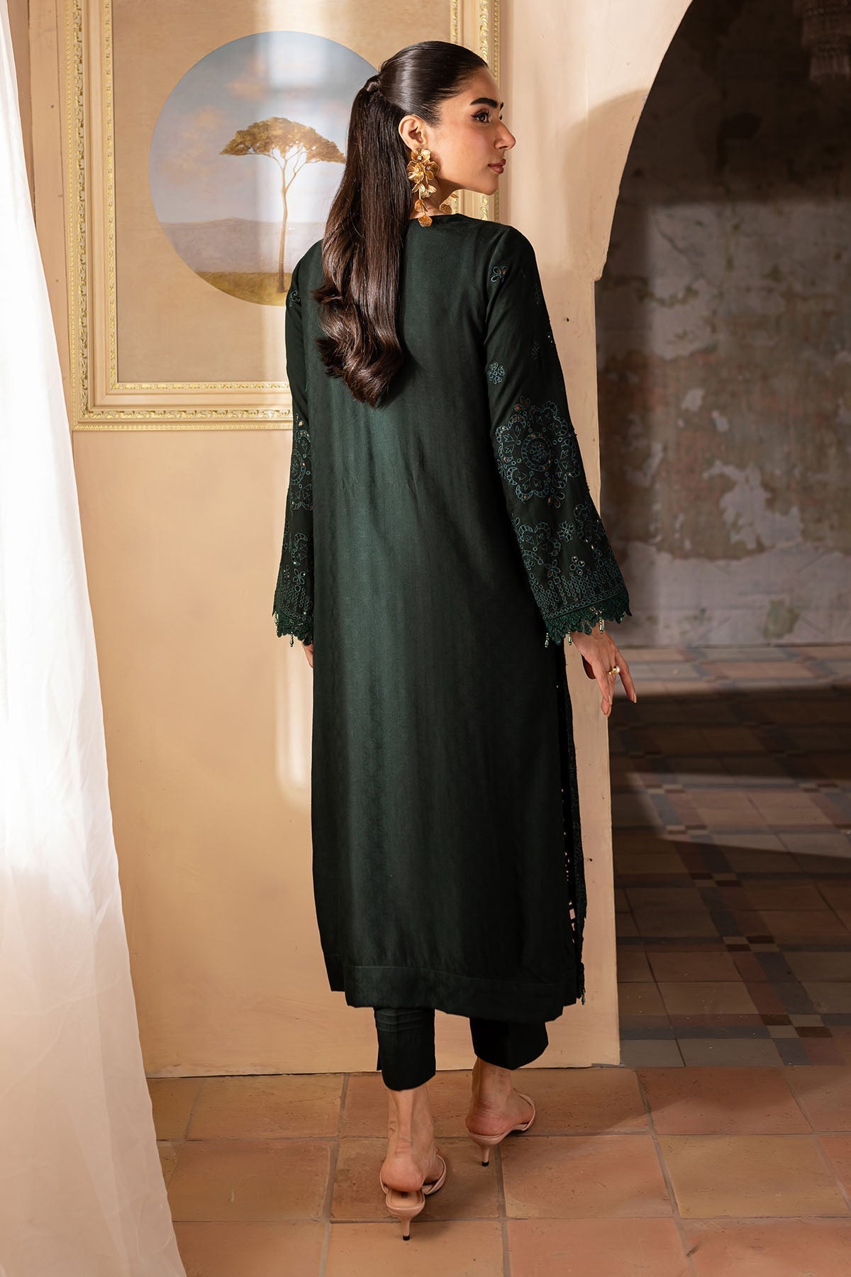 Nureh | Shades of Winter | NP-584 S Bottle Green Linen Jacquard