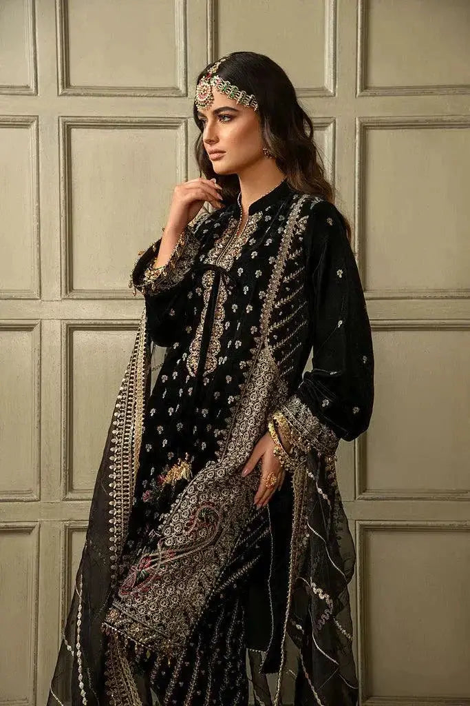 Sobia Nazir | Nur Wedding Formals 23 | Des 04 - Pakistani Designer Dress - by Sobia Nazir | Type: Bridal - 100% Original at Saira Sultan