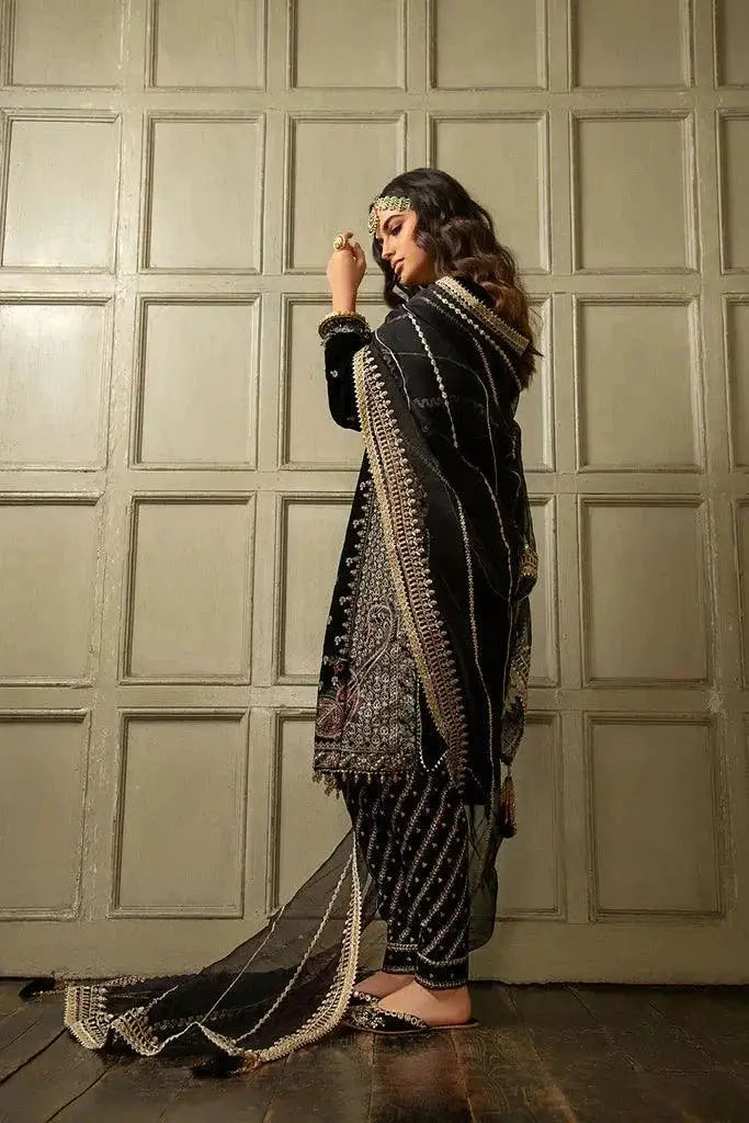 Sobia Nazir | Nur Wedding Formals 23 | Des 04 - Pakistani Designer Dress - by Sobia Nazir | Type: Bridal - 100% Original at Saira Sultan