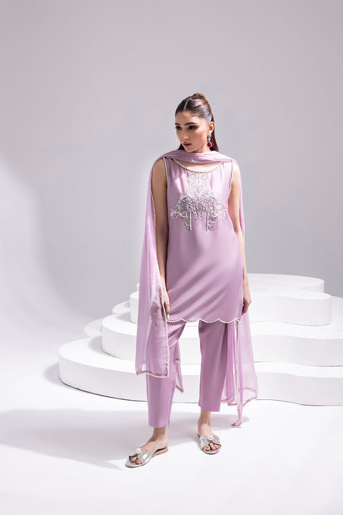 Amani | Aira Festive Wear | ZEEN Hand Embellished Short Shirt with Slim Fit Shalwar & Chiffon Dupatta - Pakistani Designer Dress - by Amani - Type : Ladies Clothes - 100% Original at Saira Sultan