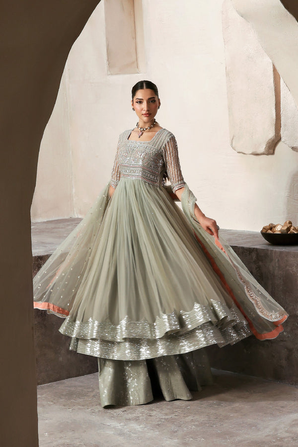 Vanya | Revuse Wedding Formals | RV-04 - Pakistani Designer Dress - by Vanya - Type : Ladies Clothes - 100% Original at Saira Sultan