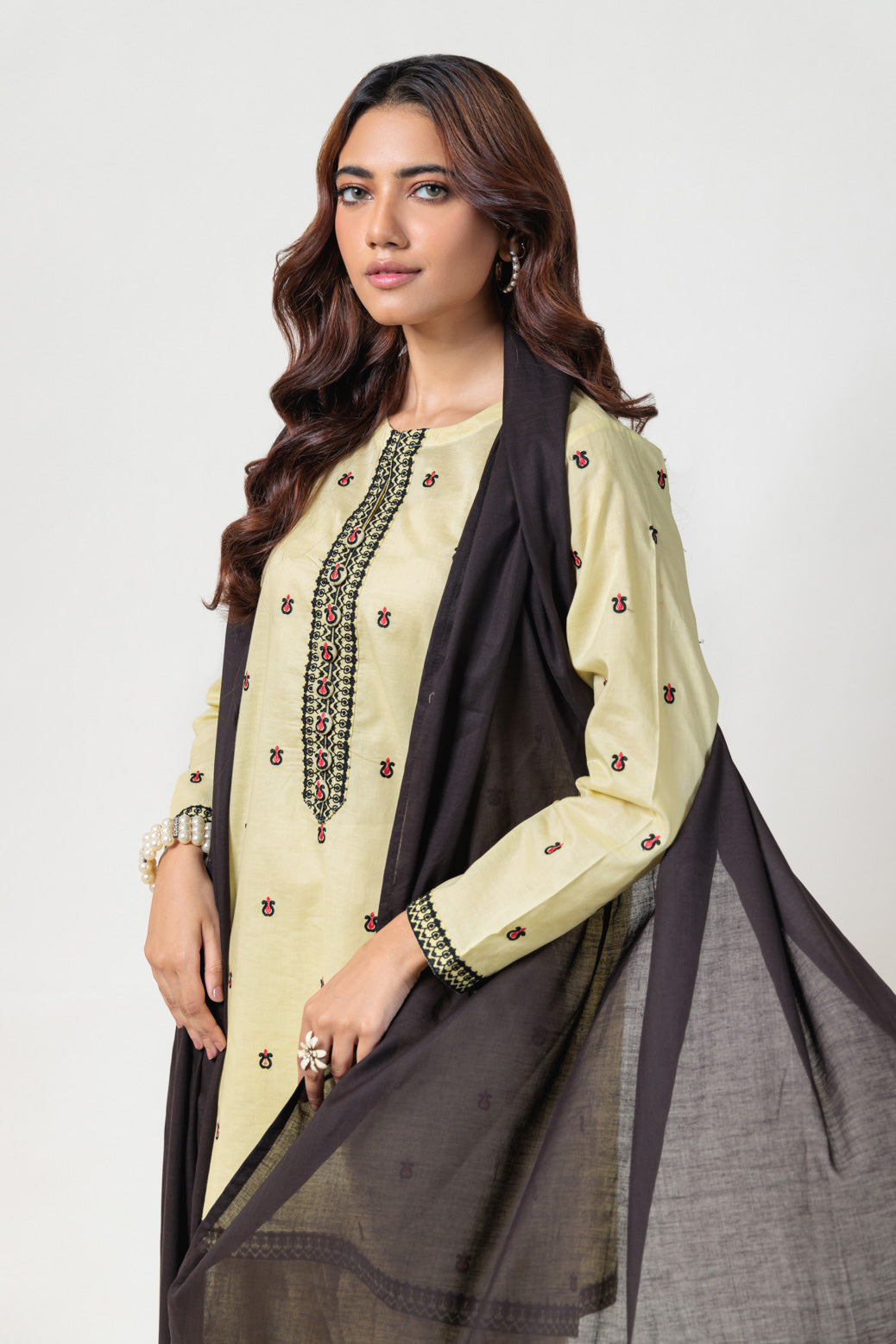 Bonanza Satrangi | Dhani Cambric 3 Piece (PWS7243P07) 12 Dhani