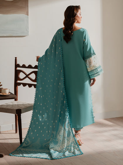 Parishay | Mira Winter | DU-06 - Pakistani Designer Dress - by Parishay | Type: Ladies Clothes - 100% Original at Saira Sultan