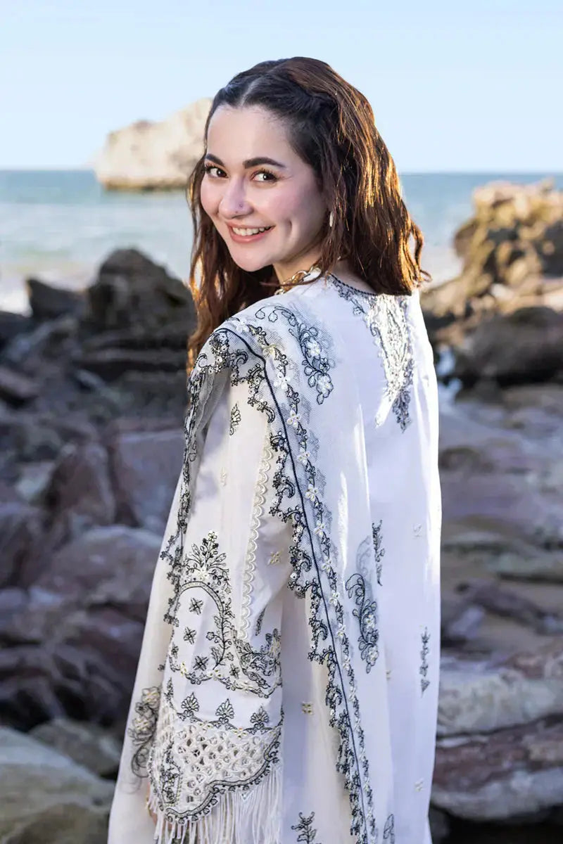 Qalamkar | Sahil Kinare Luxury Lawn | FP-02 FIZA - Pakistani Designer Dress - by Qalamkar | Type: Luxury - 100% Original at Saira Sultan