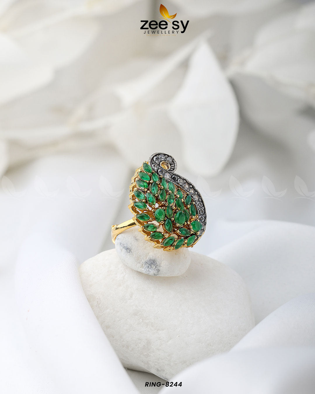 Baguette Cluster Ring-8244 Green