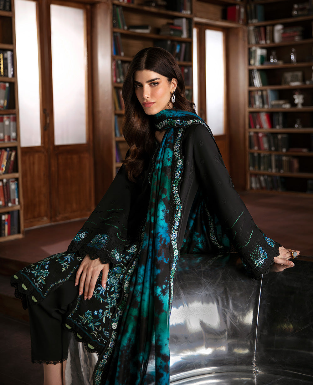 Republic Womenswear | Premium Pret 25 | RPP-09 (Lune) M Black Grip