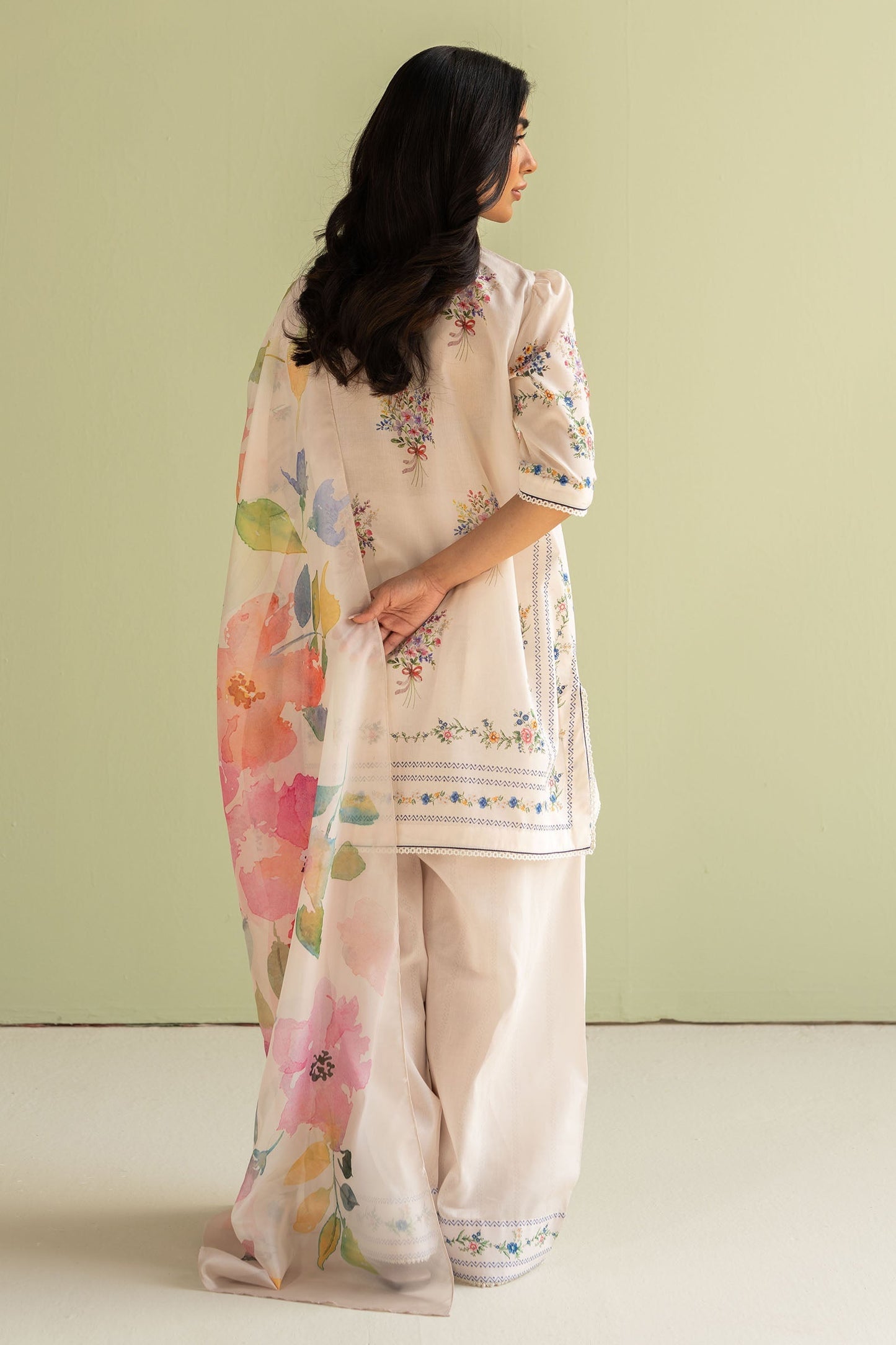 Zara Shahjahan | Coco Prints 25 | Ria-3A S Off White Lawn