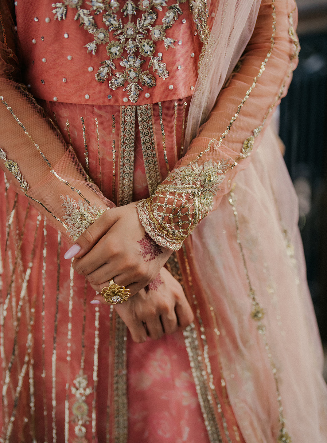 Roheenaz | Pehli Si Muhabbat Wedding Collection | Shafaq M Pale Peach Net