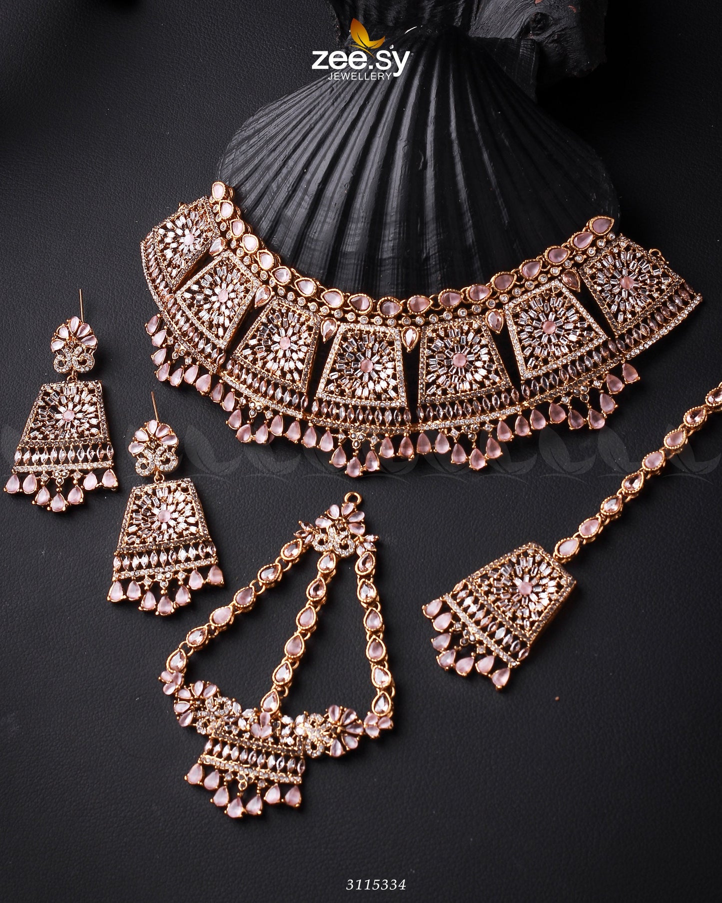 Royal Bridal Set Golden Mint Pink