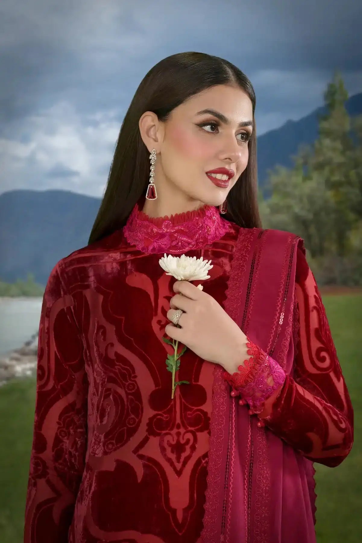 Sable Vogue | Winter 23 | 04 - Pakistani Designer Dress - by Sable Vogue | Type: Luxury - 100% Original at Saira Sultan