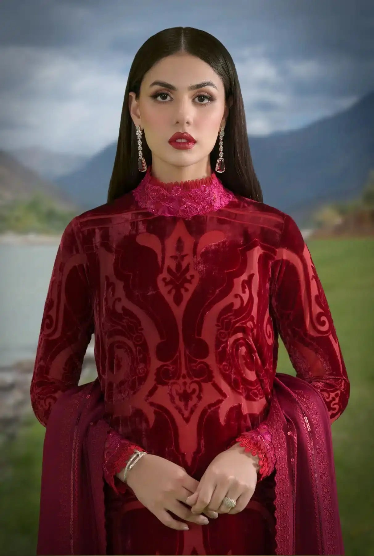 Sable Vogue | Winter 23 | 04 - Pakistani Designer Dress - by Sable Vogue | Type: Luxury - 100% Original at Saira Sultan