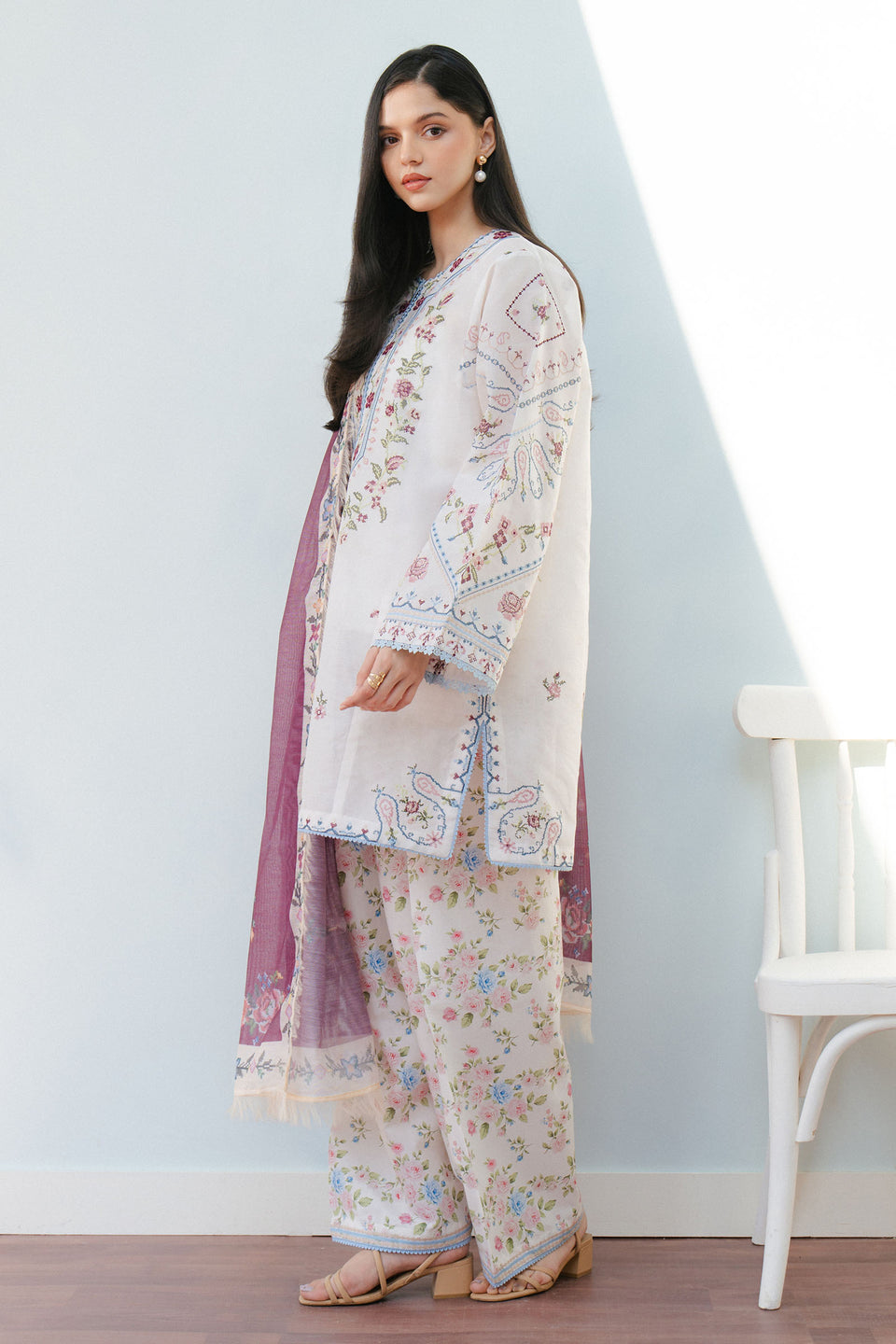 Zara Shahjahan | Coco Lawn 25 | SERENE-2B L Lawn White