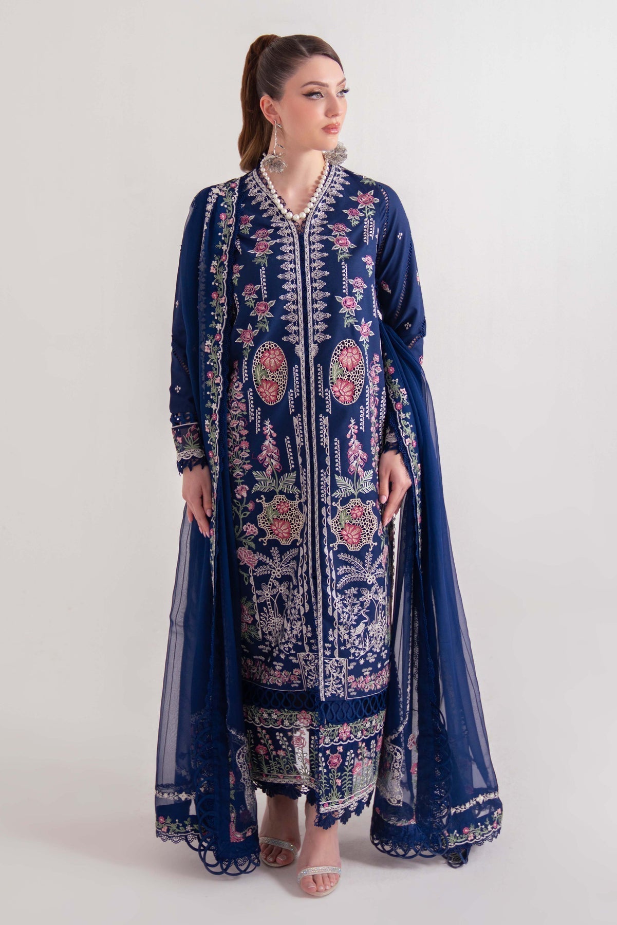 Sable Vogue | Luxury Lawn 25 | SL-07-25-V2 XS Navy Blue Lawn