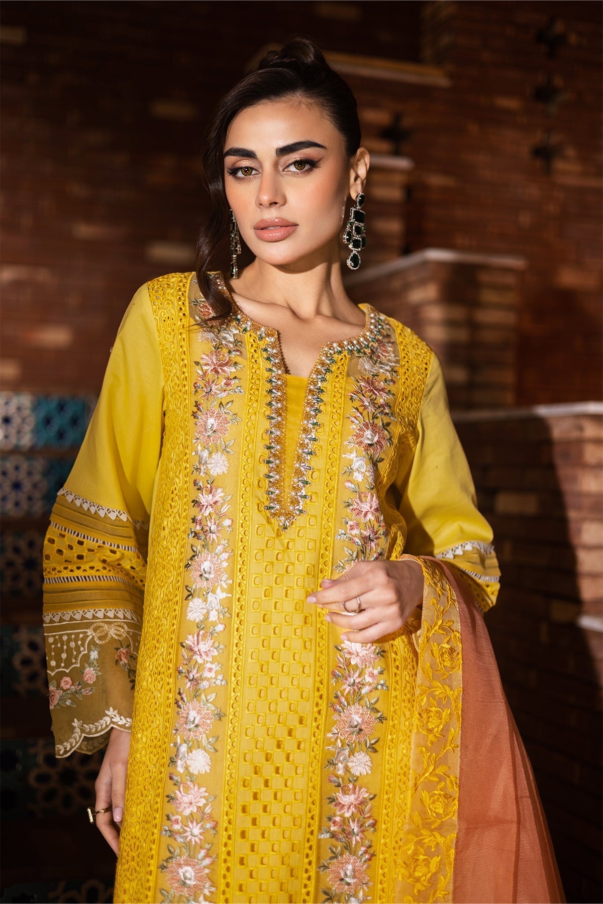 Imrozia Premium | Naya Luxury Eid Edit | SP-52 WANIA M Pale Yellow Lawn
