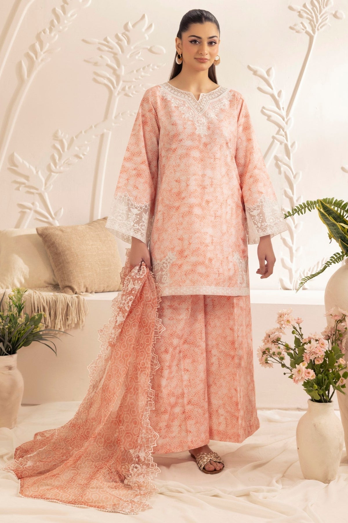 Mohagni | Tulip 25 | SPL-04 XS Pale Peach Silk lawn