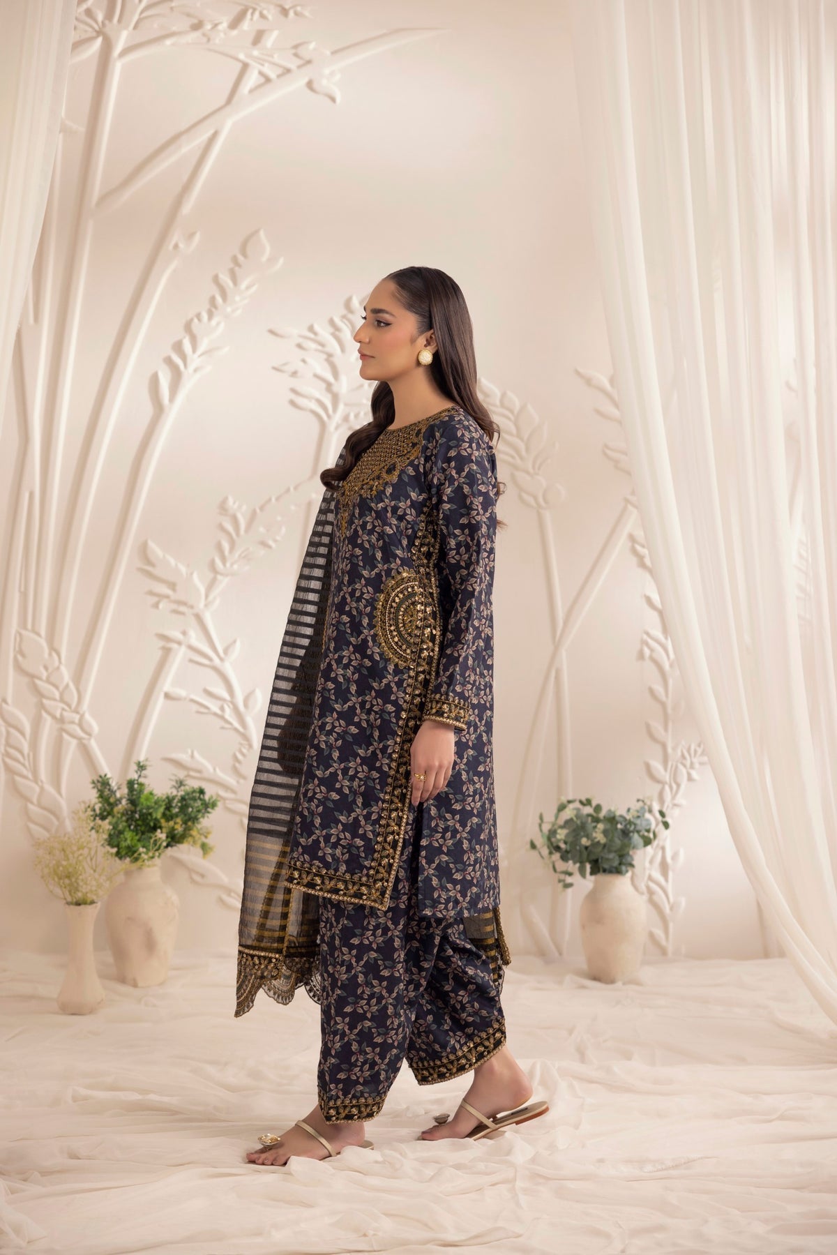 Mohagni | Tulip 25 | SPL-11 XL Black Silk lawn