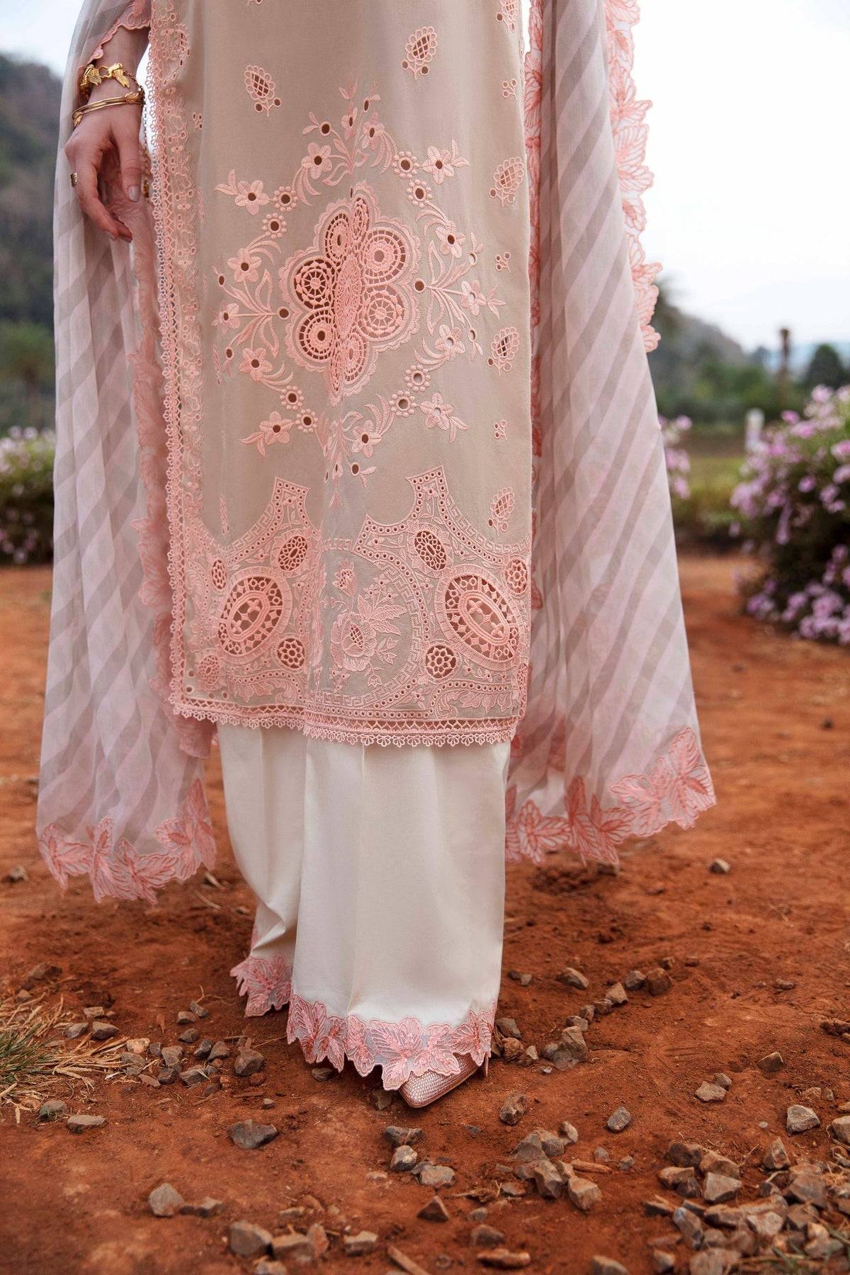 Sable Vogue | Luxury Lawn 24 | Clara - Pakistani Designer Dress - by Sable Vogue | Type: Luxury - 100% Original at Saira Sultan