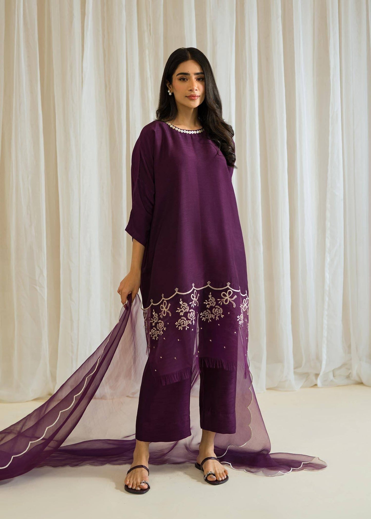 Sadaf Fawad Khan | Eid Pret 24 | Wisteria - Pakistani Designer Dress - by Sadaf Fawad Khan | Type: Formal - 100% Original at Saira Sultan
