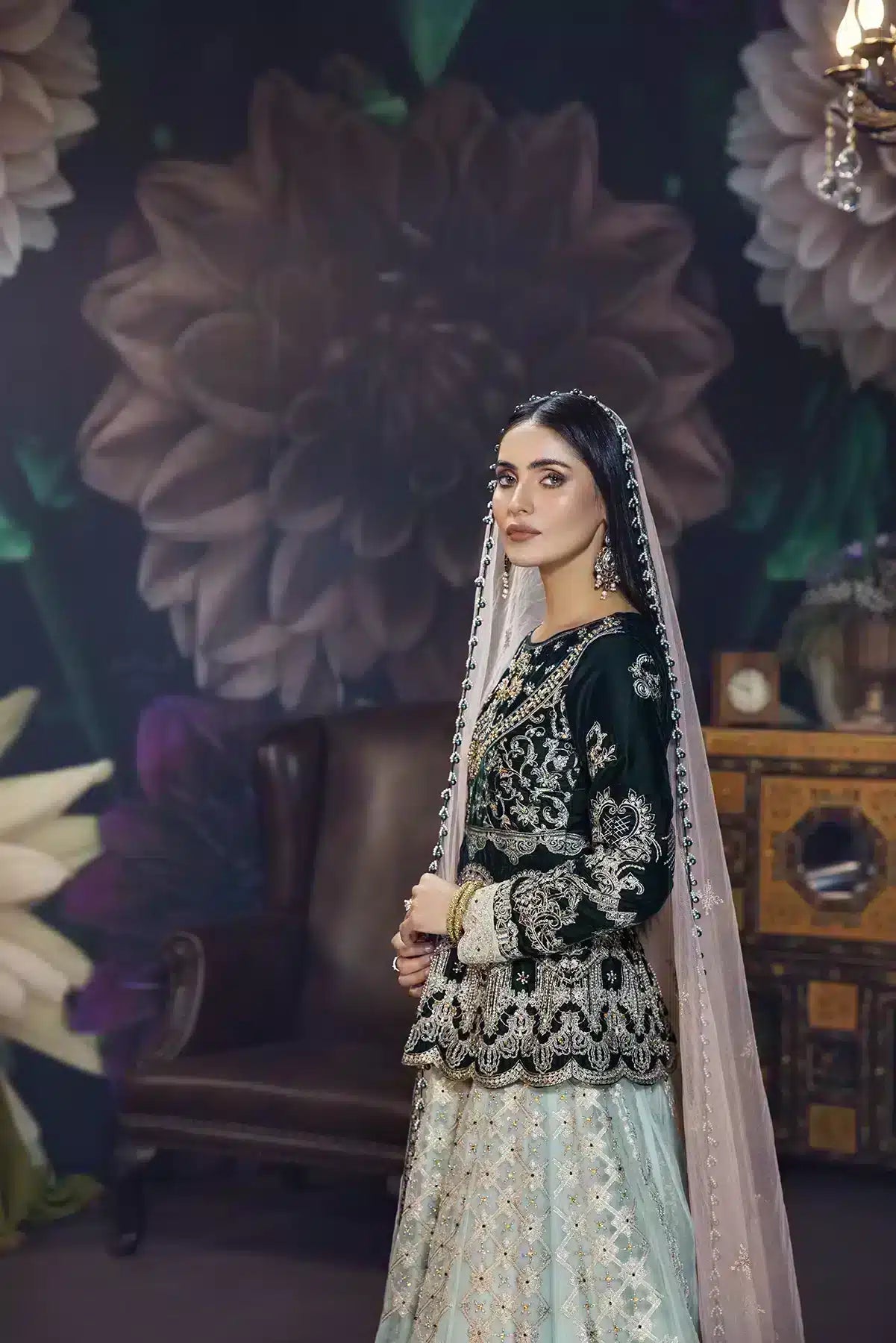 House of Nawab | Luxury Formal 2023 | Manara - Pakistani Designer Dress - by House of Nawab | Type: Formal - 100% Original at Saira Sultan
