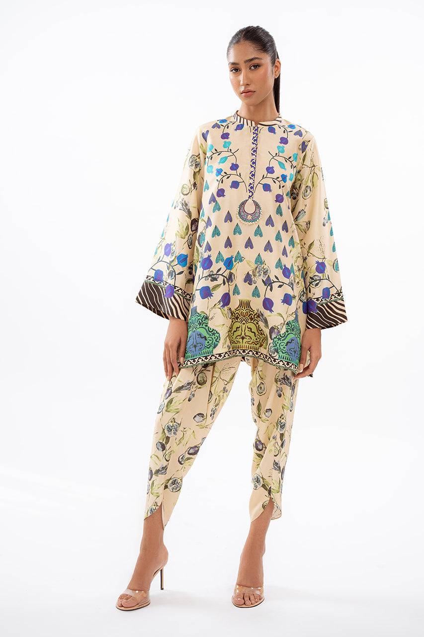 Sania Maskatiya | Eid Collection | Yashal (C) - Pakistani Designer Dress - by Sania Maskatiya | Type: Formal - 100% Original at Saira Sultan
