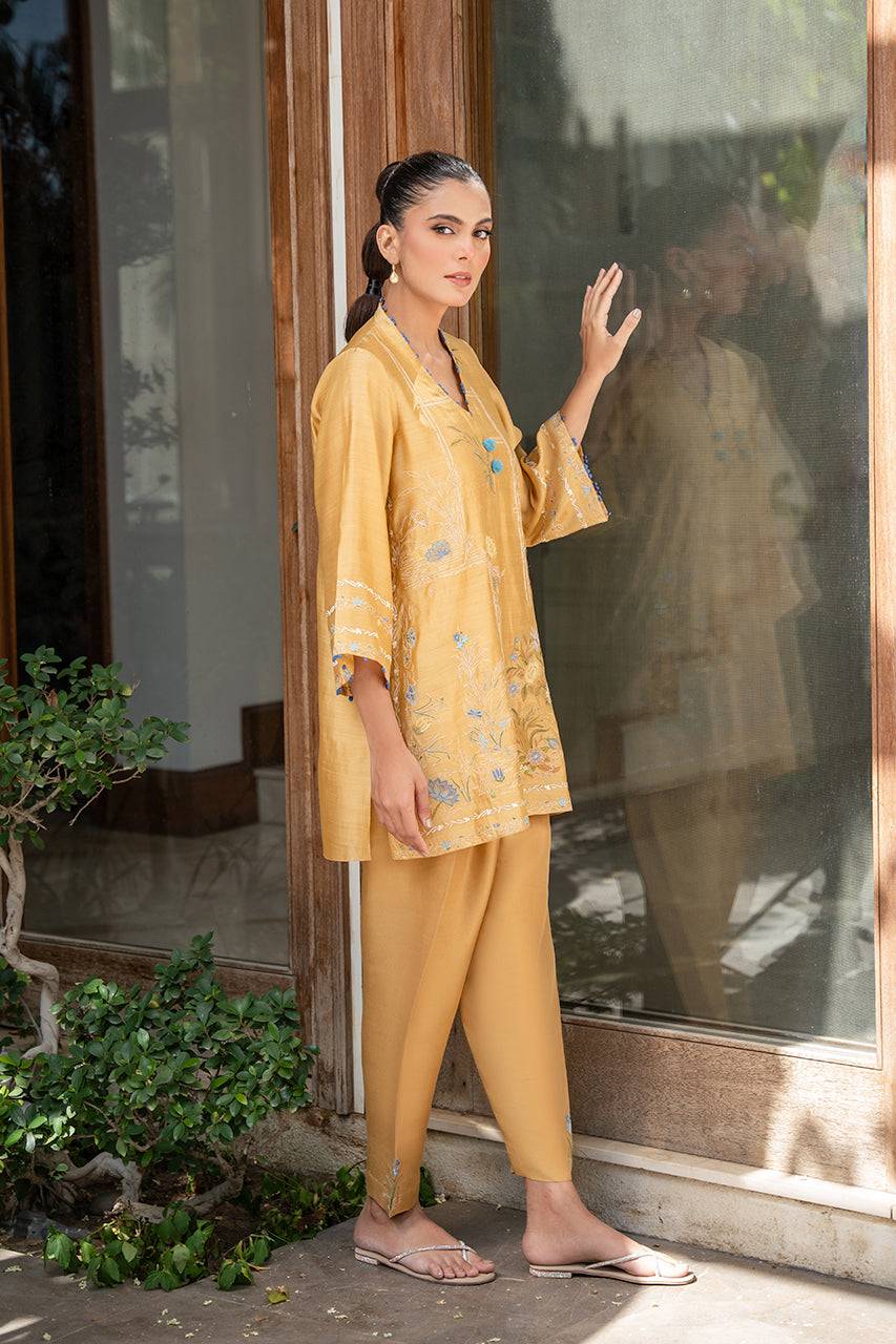 Sania Maskatiya | Eid Collection | Bani - Pakistani Designer Dress - by Sania Maskatiya | Type: Formal - 100% Original at Saira Sultan
