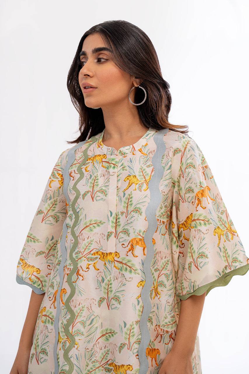 Sania Maskatiya | Eid Collection | Sabira - Pakistani Designer Dress - by Sania Maskatiya | Type: Formal - 100% Original at Saira Sultan