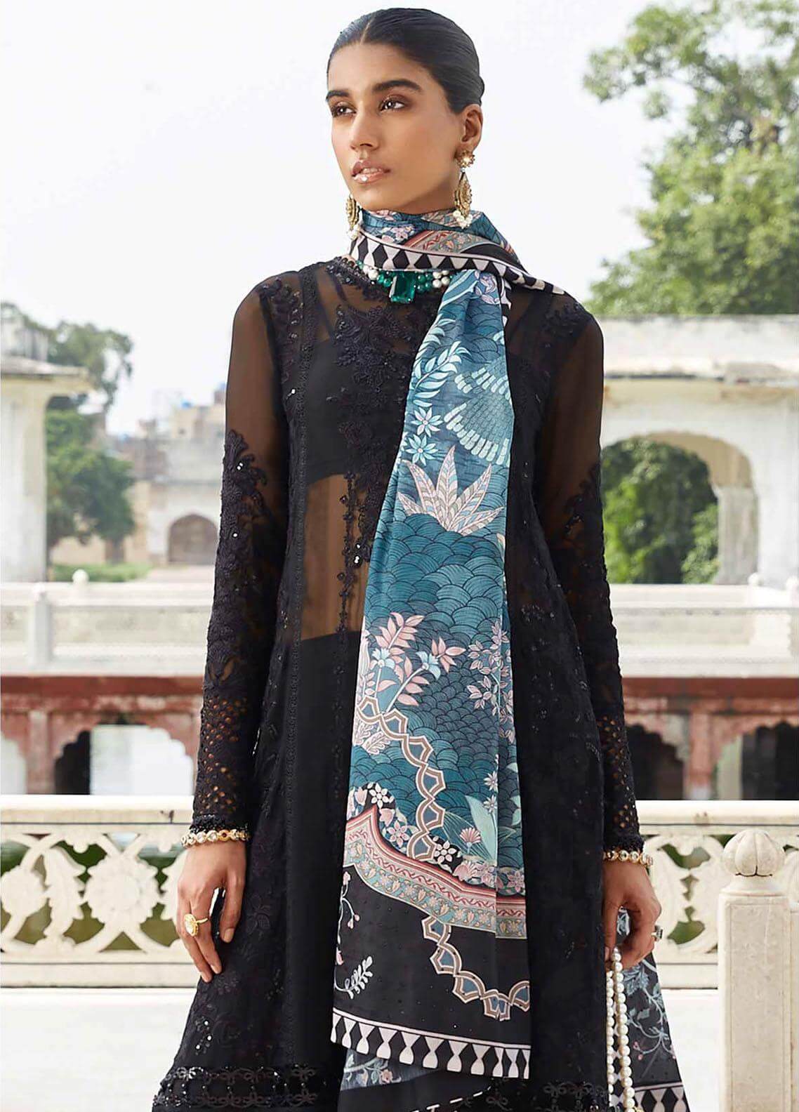 Seran | Taaruf Formals 2023 | Farah - Pakistani Designer Dress - by Seran | Type: Formal - 100% Original at Saira Sultan