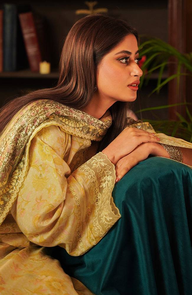 Seran | Afsanah Lawn 24 | Nooru - Pakistani Designer Dress - by Seran | Type: Luxury - 100% Original at Saira Sultan