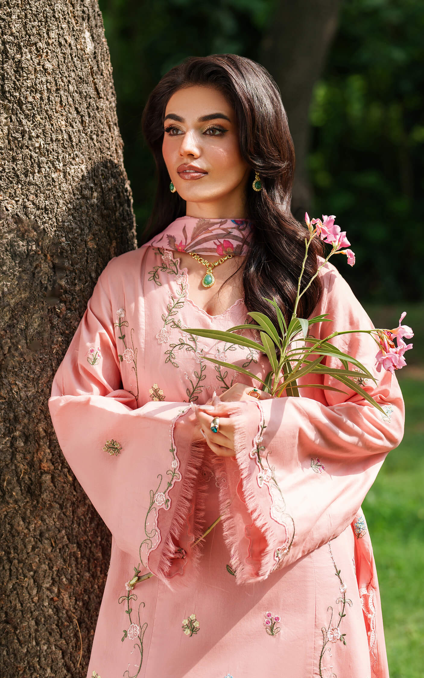 Asifa and Nabeel | Eden Cambric 25 | Serene Blush ECU25-01 - Pakistani Designer Dress - by Asifa and Nabeel - Type : Ladies Clothes - 100% Original at Saira Sultan