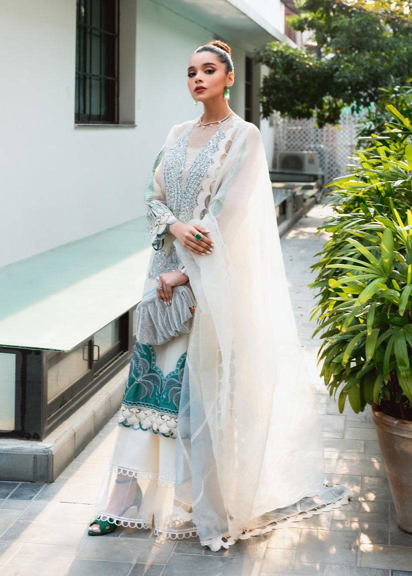 Shiza Hassan | Aira Luxury Pret | Cyra - Pakistani Designer Dress - by Shiza Hassan | Type: Formal - 100% Original at Saira Sultan