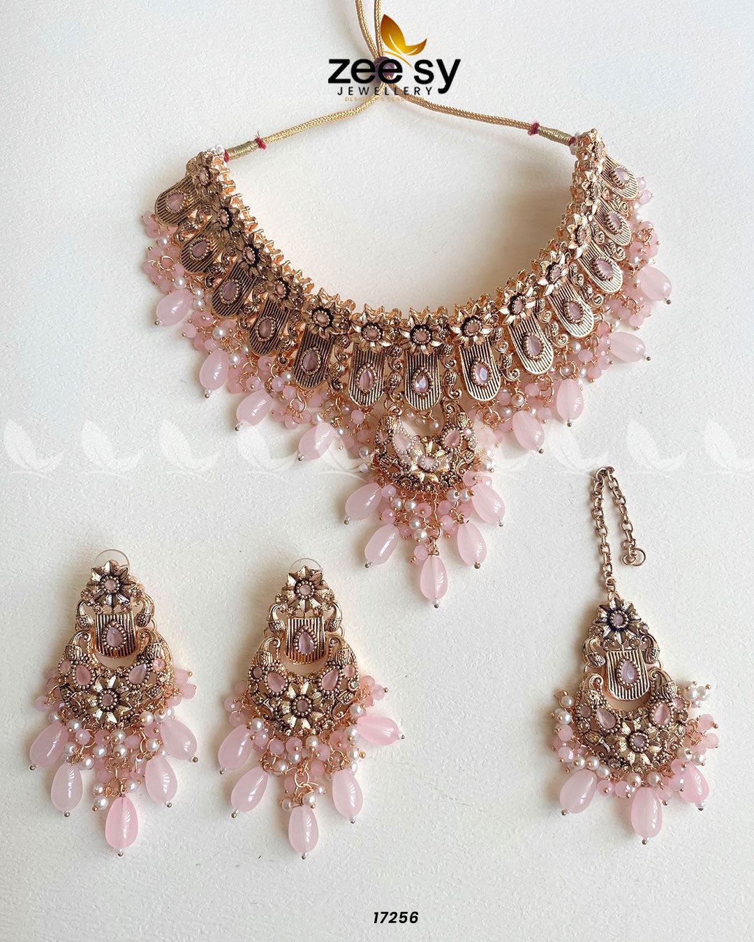 Solitaire Necklace Pink