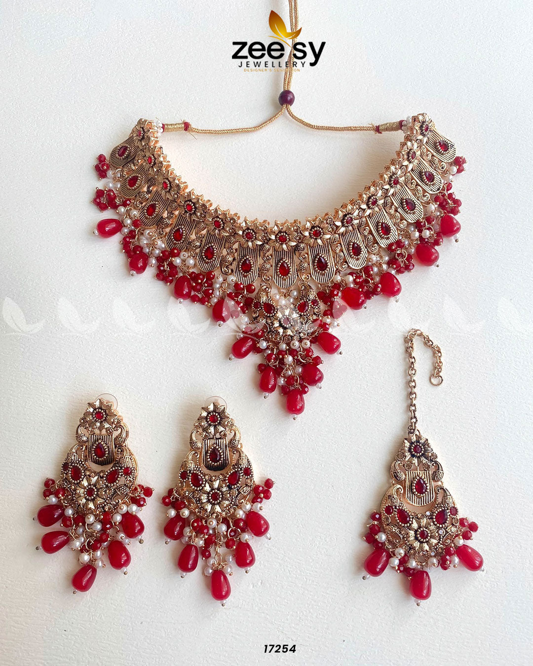 Solitaire Necklace Red