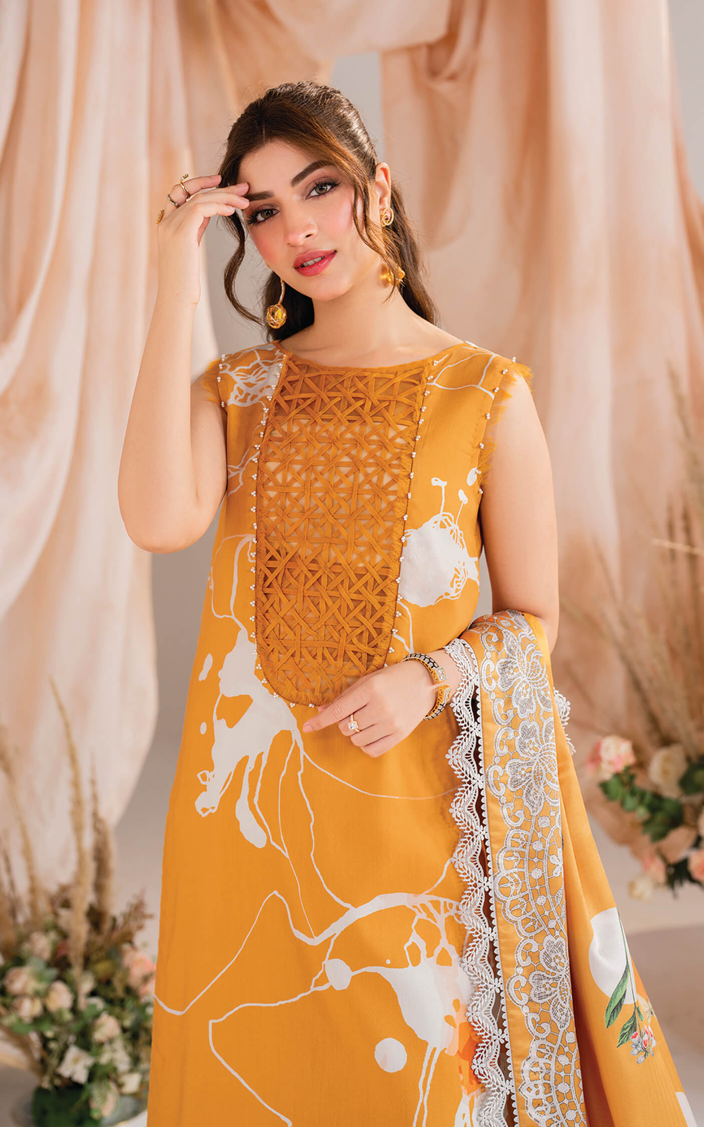 Asifa and Nabeel | Winter Meraki 24 | Solstice-MW-08 - Pakistani Designer Dress - by Asifa and Nabeel | Type: Ladies Clothes - 100% Original at Saira Sultan