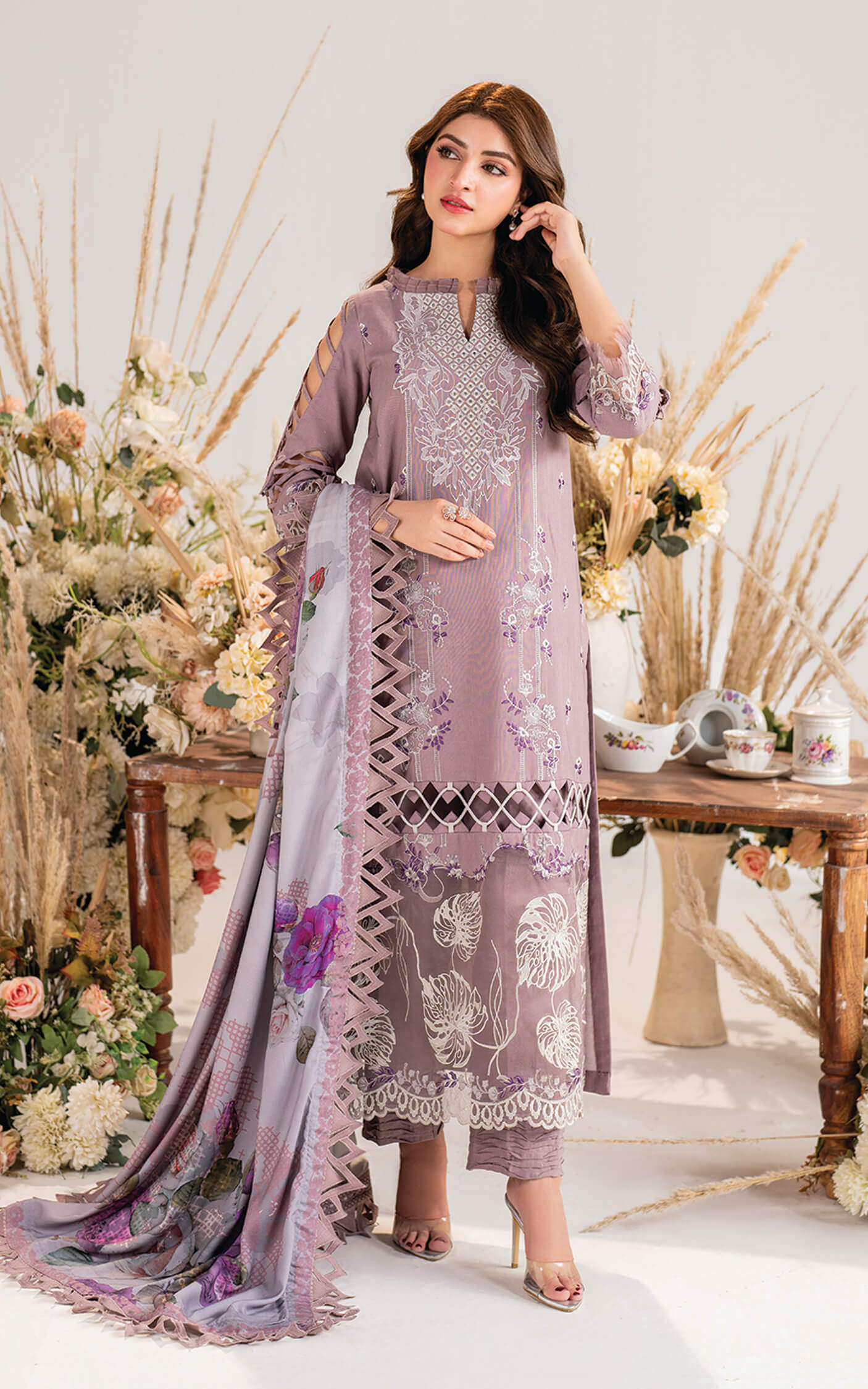 Asifa and Nabeel | Winter Meraki 24 | Sombre-MW-04 - Pakistani Designer Dress - by Asifa and Nabeel | Type: Ladies Clothes - 100% Original at Saira Sultan