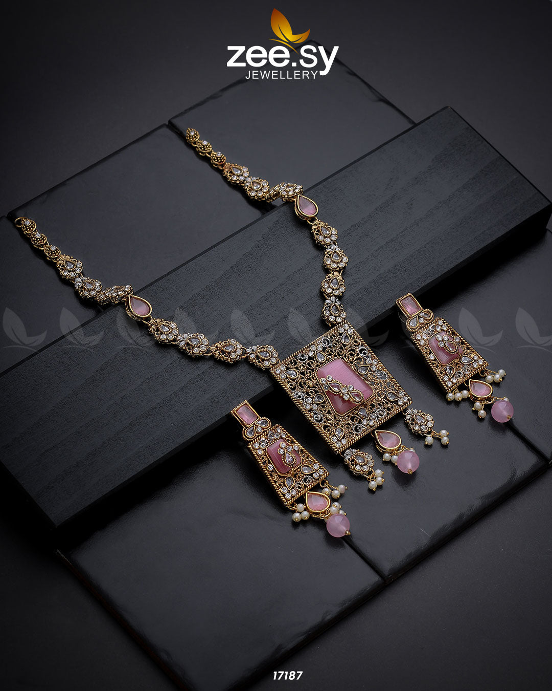 Stellar Gemstones Mint pink