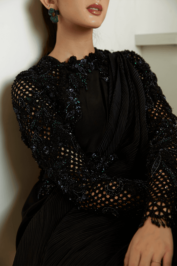 SUFFUSE | LUXURY PRET | ZOFIA - Pakistani Designer Dress - by Suffuse | Type: Luxury - 100% Original at Saira Sultan
