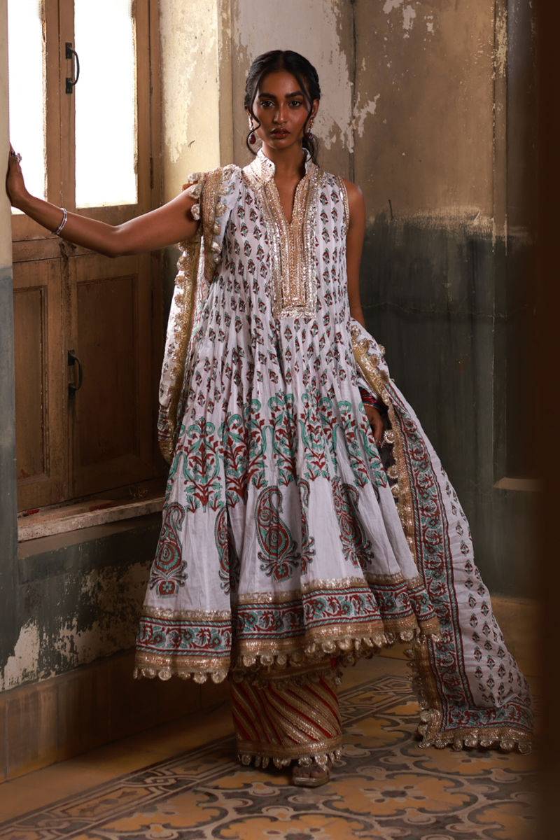 The Pink Tree Company | Spring ballet | IRIS - Pakistani Designer Dress - by The Pink Tree Company | Type: Formal - 100% Original at Saira Sultan